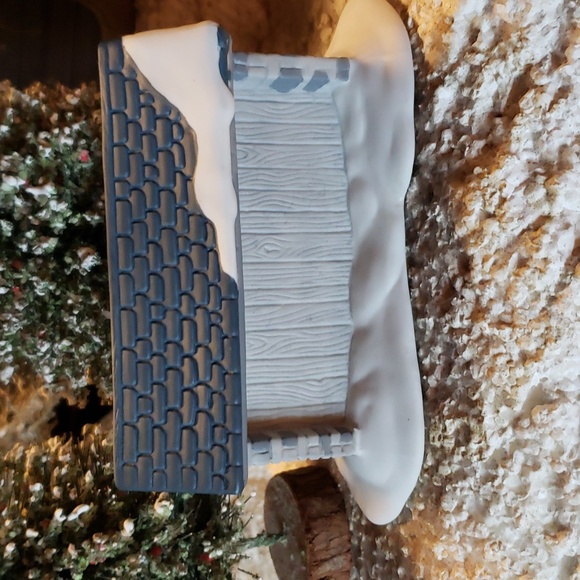 DEPARTMENT 56 - Alpine Village Sign - Retired Piece - In Original Box - Picture 4 of 6